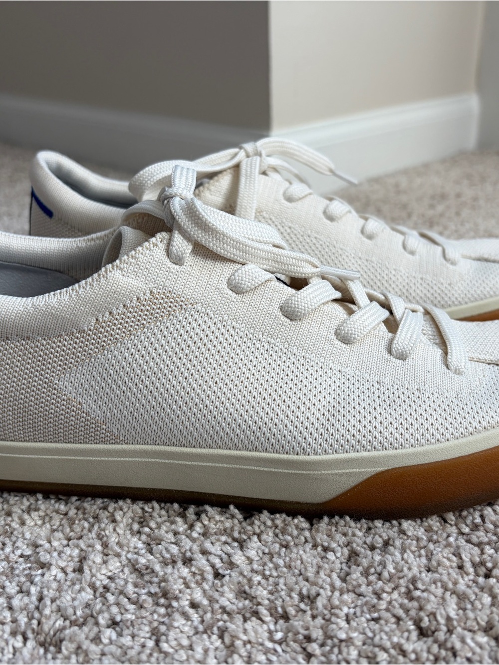 Rothy's Women's Lace-Up Sneakers Gum Sole, Size 9